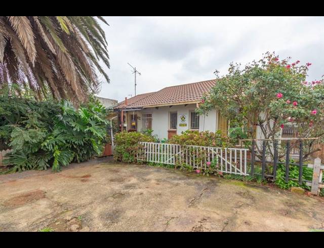 3 BEDROOM HOUSE FOR SALE IN DELMORE PARK